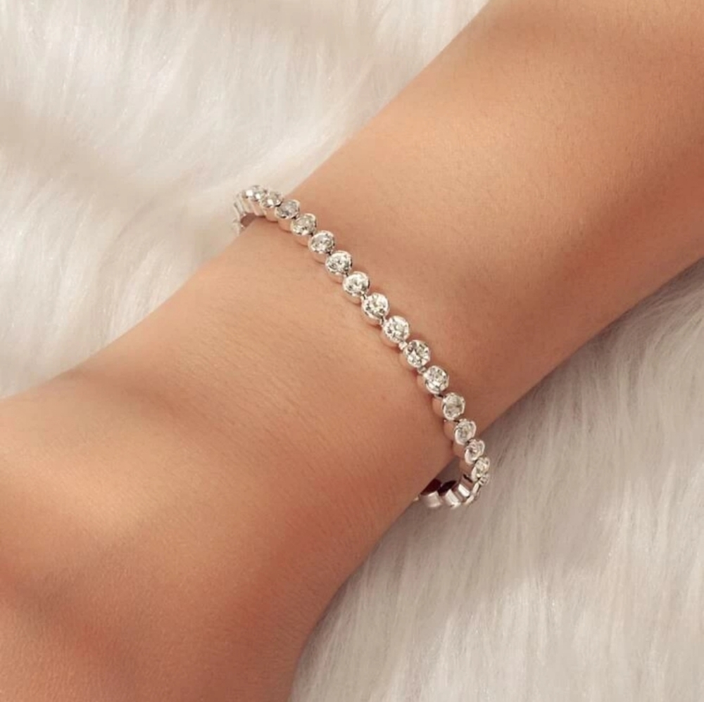 3/$25 Silver rhinestone bracelet